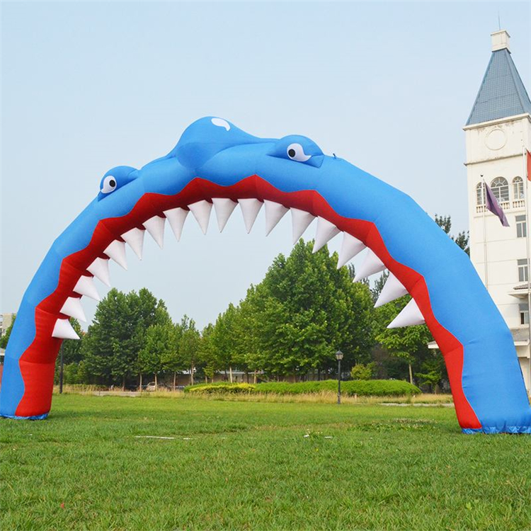 湘西鲨鱼广告拱门